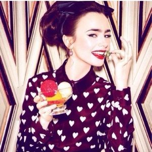 Red wine sweetheart blouse